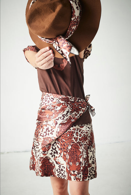 Falda Corta Tiger Brown