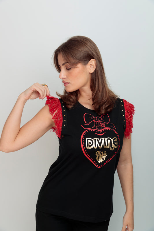 Camiseta Flecos Tachas Divine