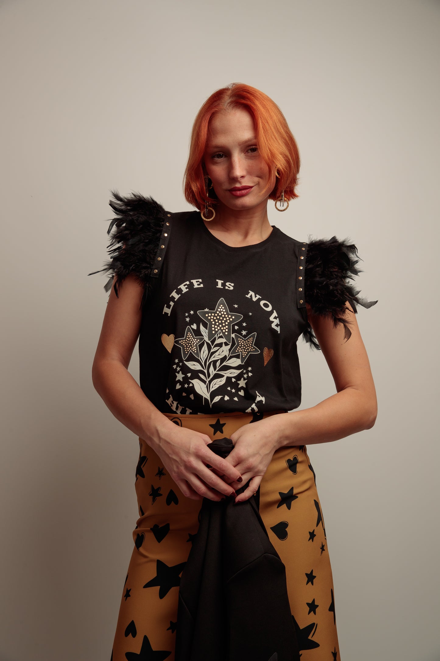 Camiseta Plumas Life Is Now