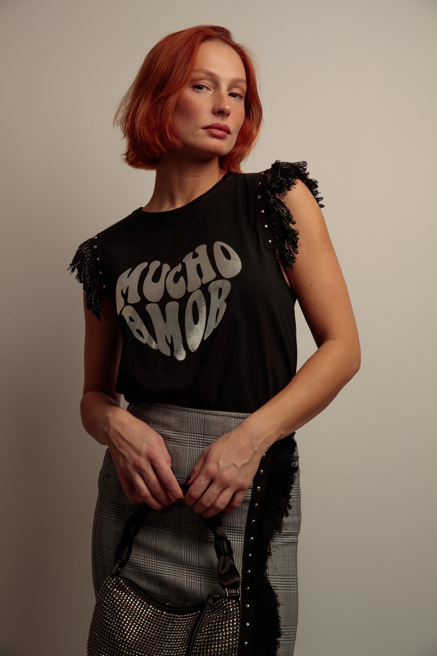 Camiseta Flecos Mucho Amor