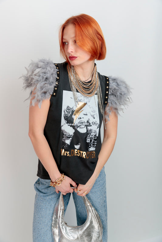 Camiseta Plumas Tachas Destroyer