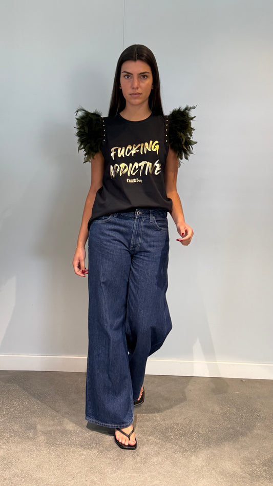 Camiseta Plumas Tachas Addictive