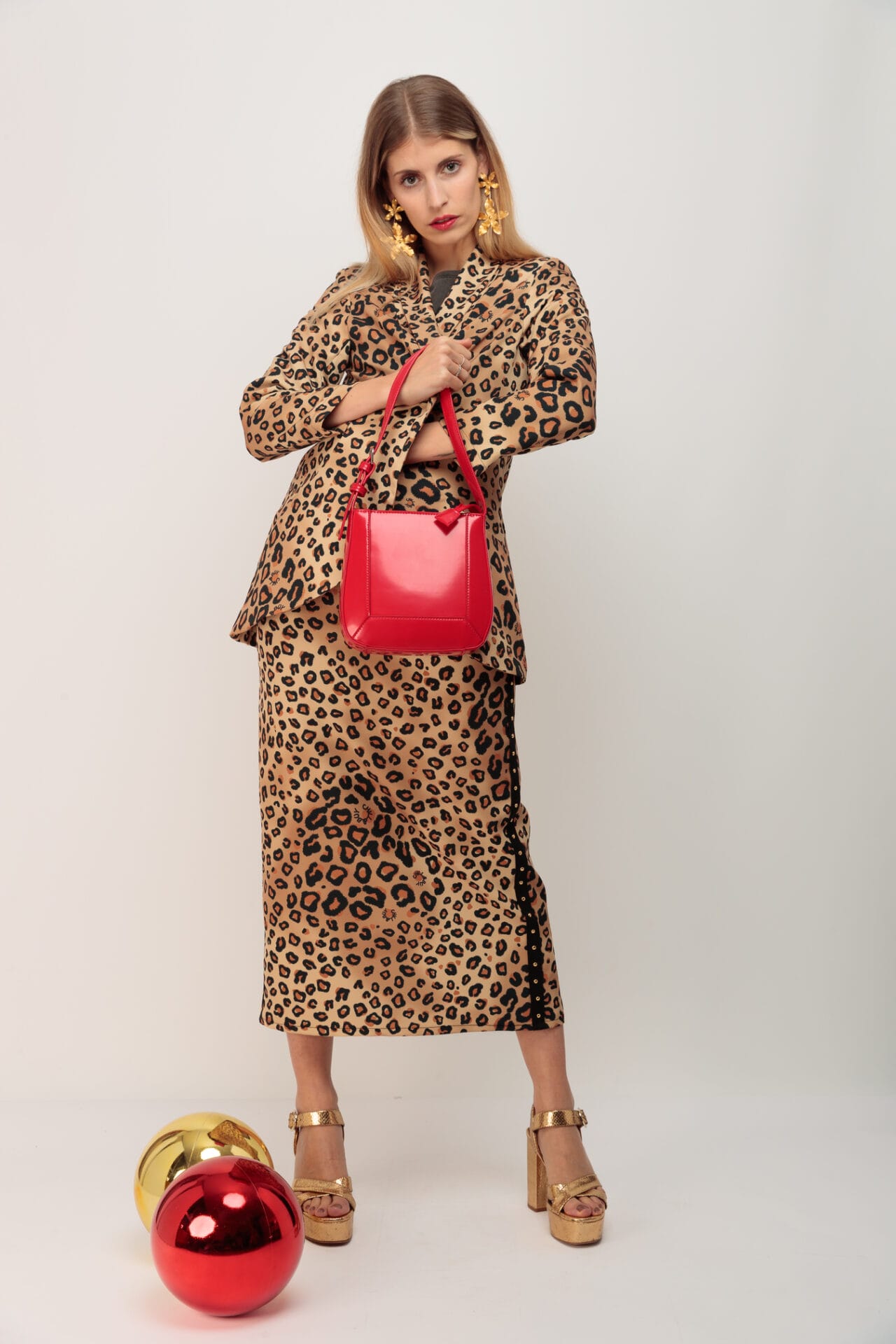 FALDA LARGA LEOPARD TACHUELAS