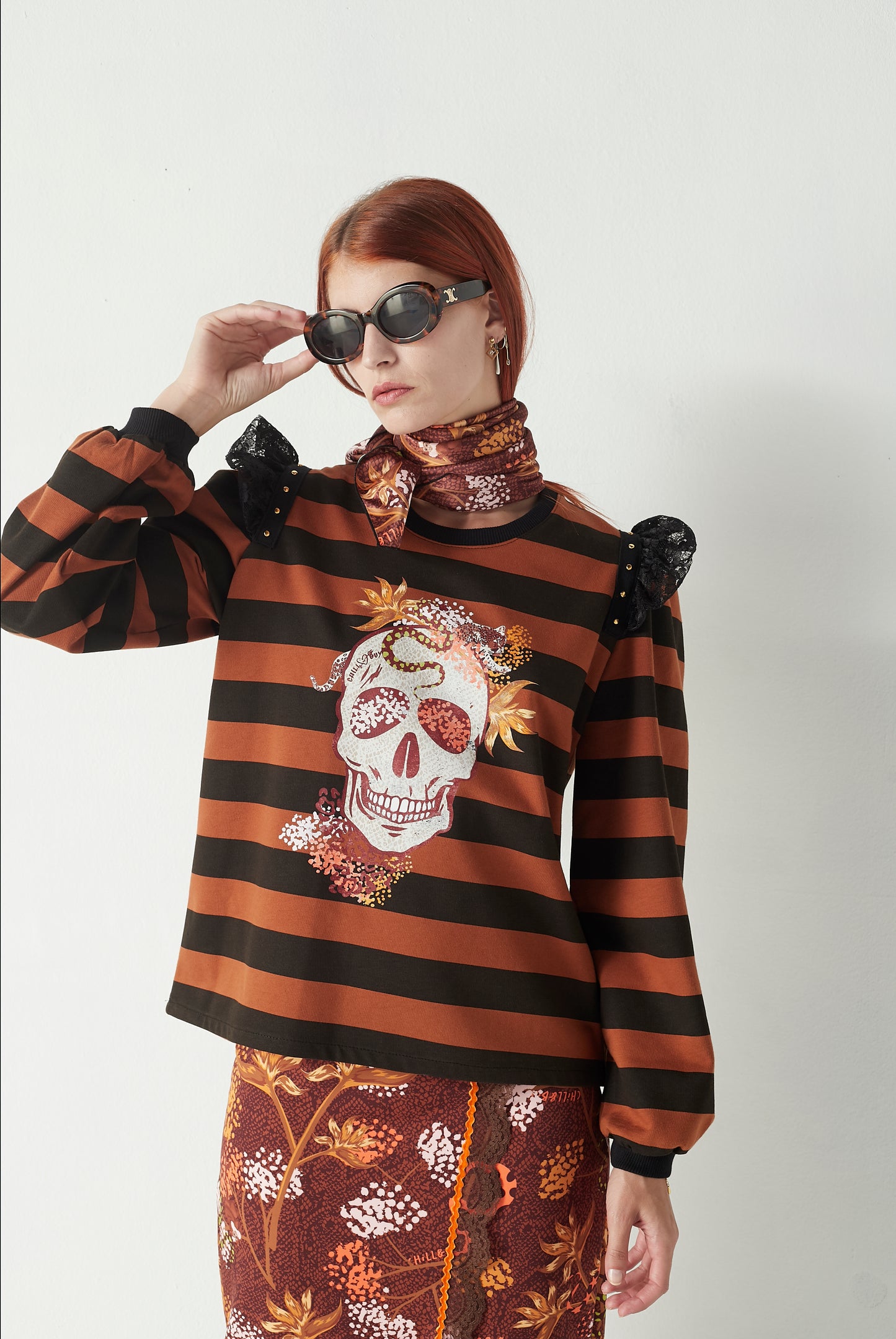Sudadera Rayas Skull Floral