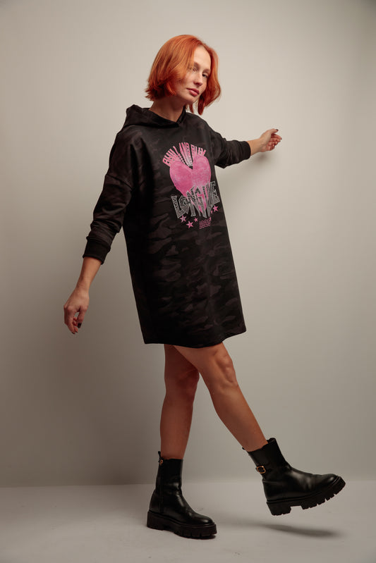 Vestido Capucha Corazón Live