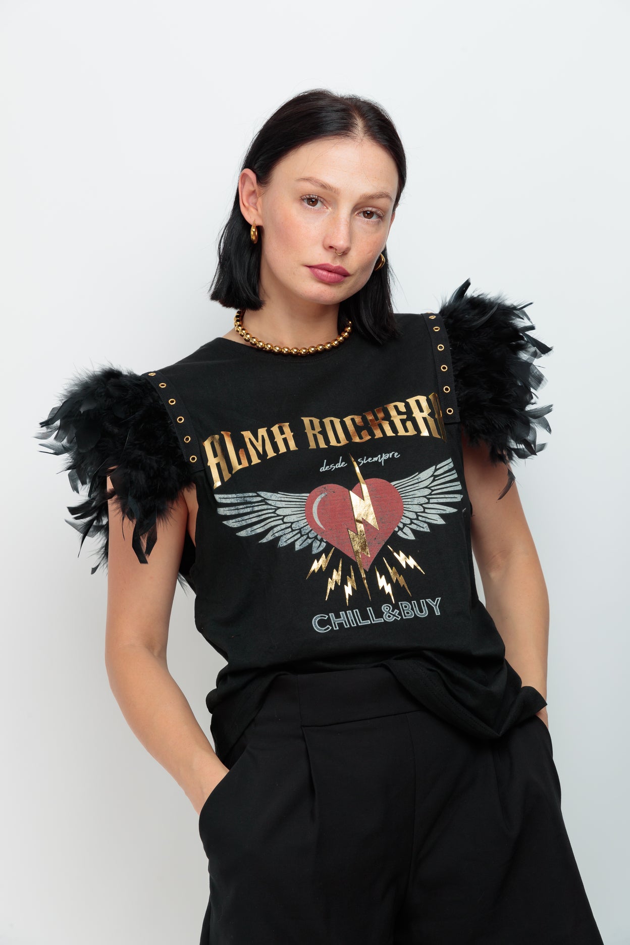 Camiseta Plumas Tachas Alma Rockera