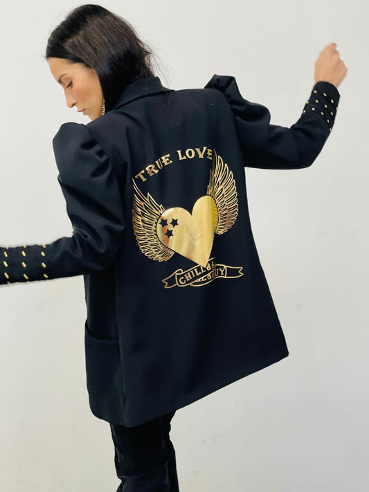 BLAZER ABULLONADA TACHUELAS CORAZON ALAS