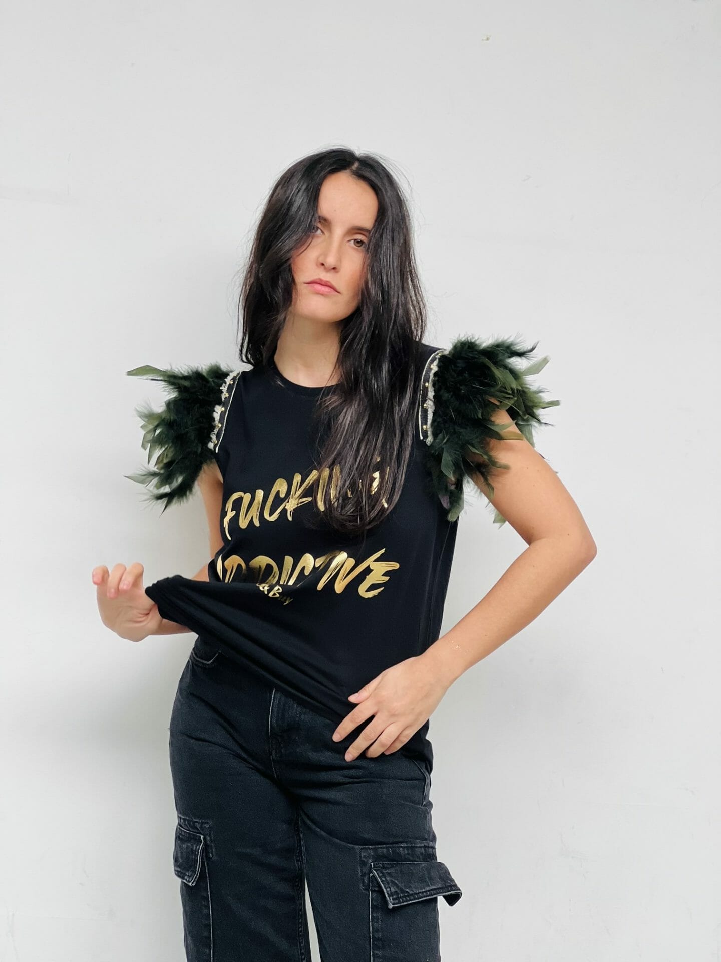CAMI PLUMAS TACHAS F ADDICTIVE DORADO