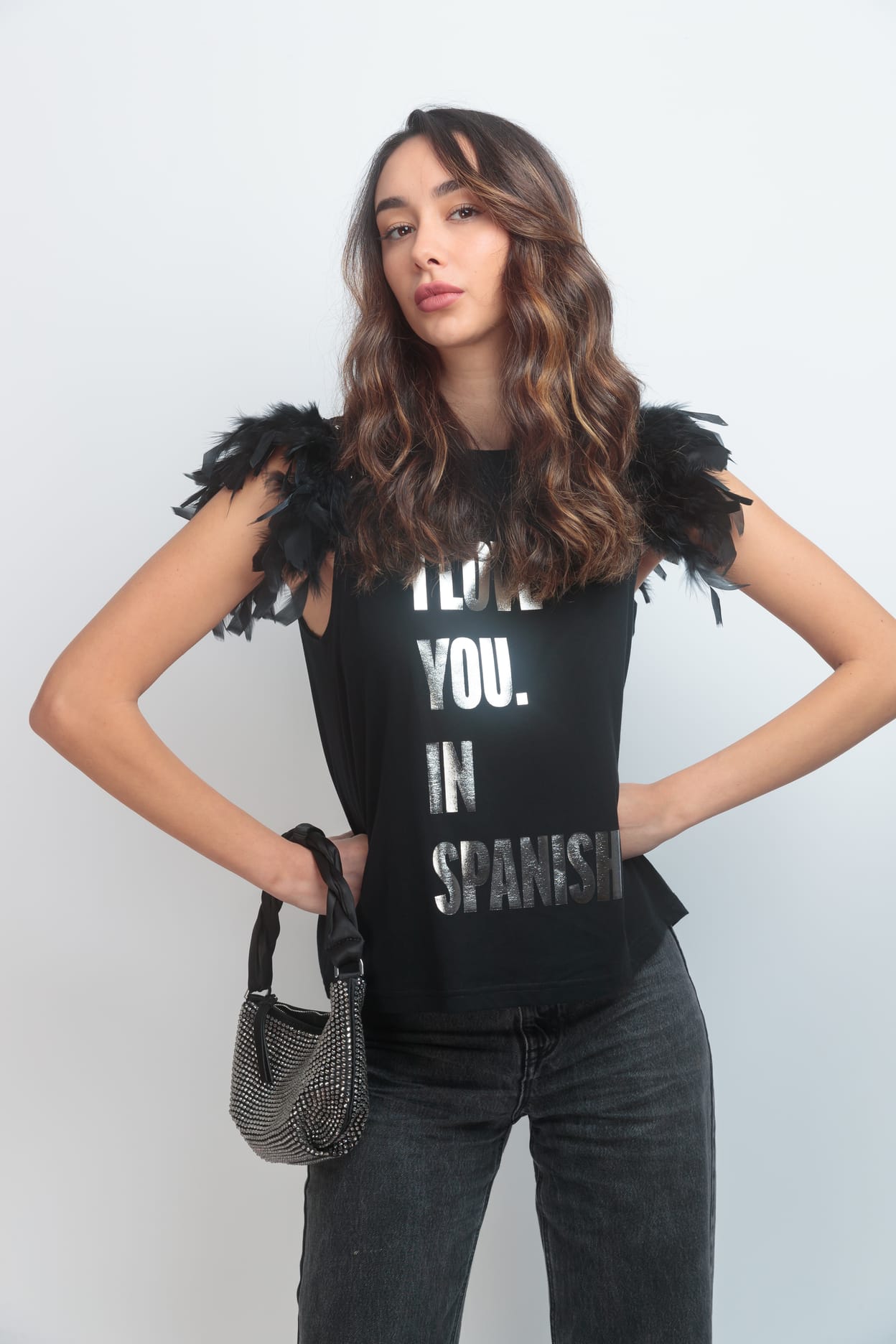 CAMI PLUMAS TACHAS SPANISH