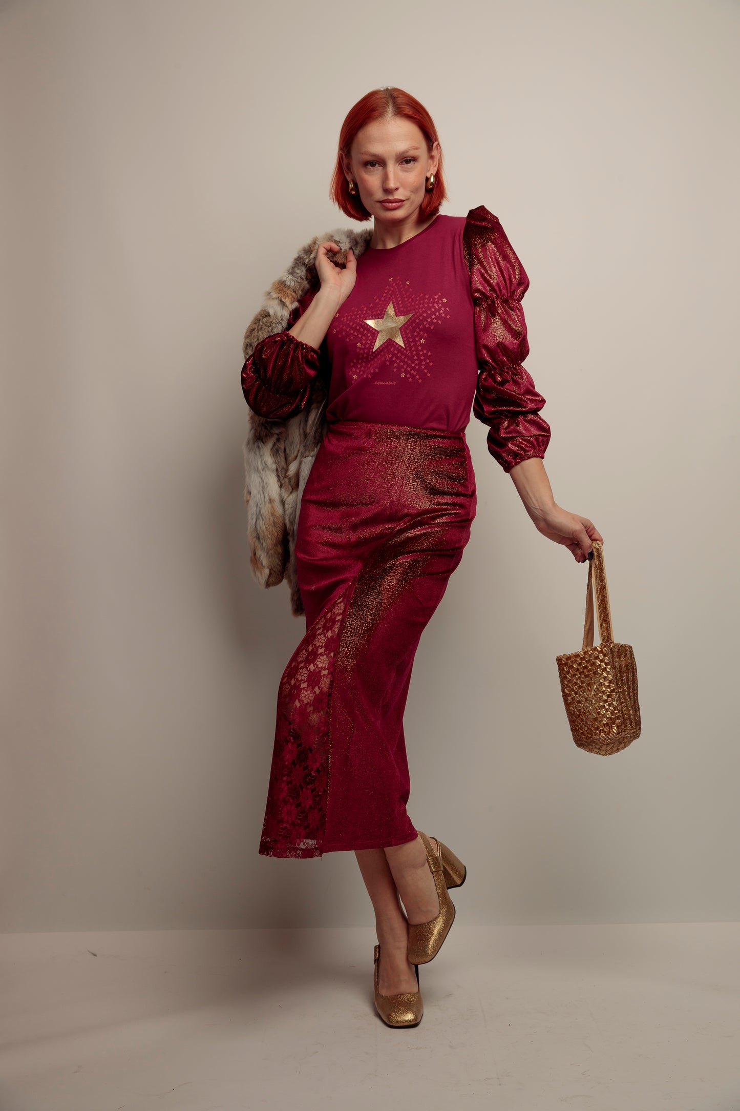 Camiseta Frunces Estrellas Granate