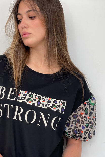 Camiseta Lola Be Strong