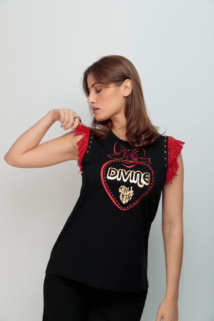 Camiseta Flecos Tachas Divine