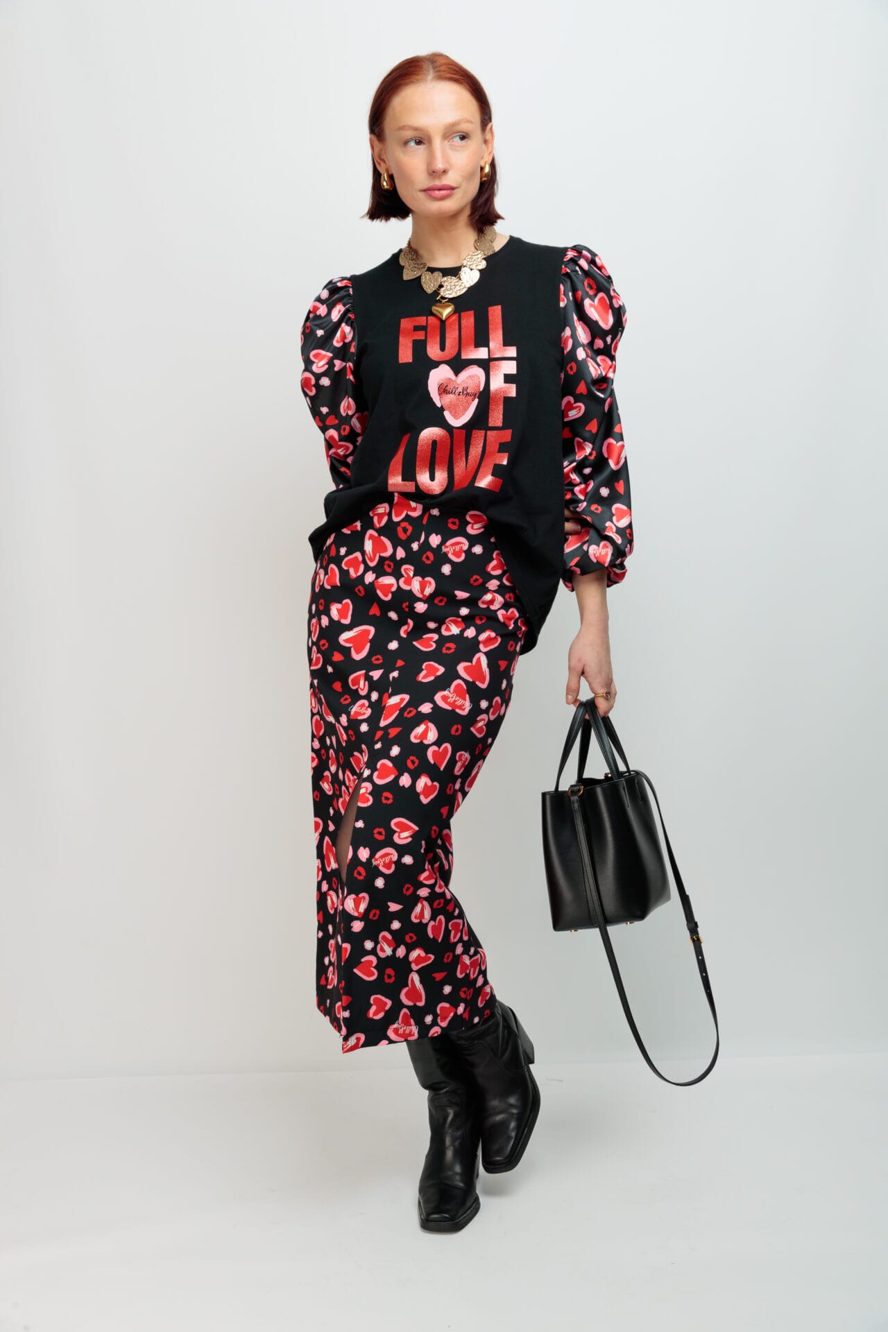 CAMISETA ESENCIA CRUSH NEGRO FULL OF LOVE