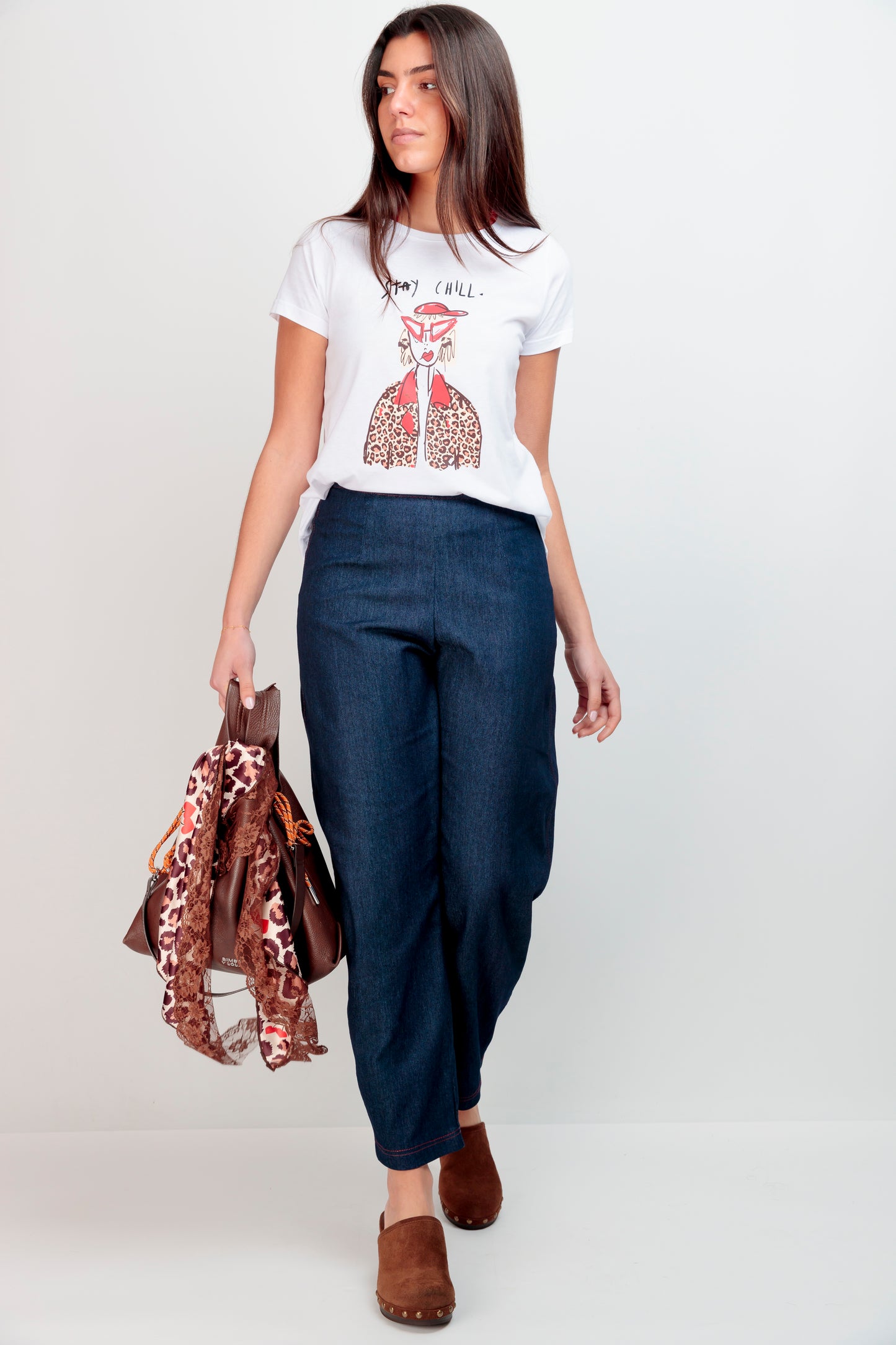 Camiseta Básica Cherry Chill