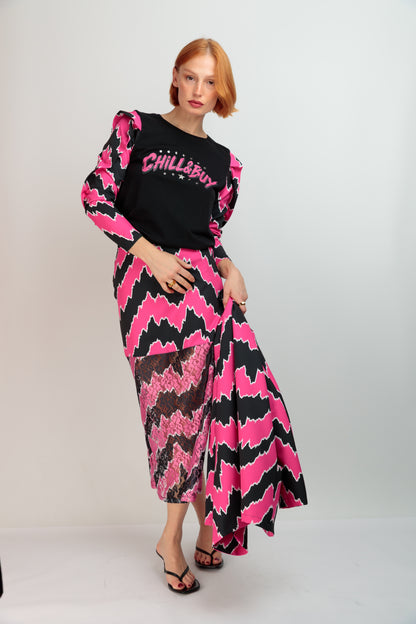 Camiseta Lucy Tique Chill Tachas