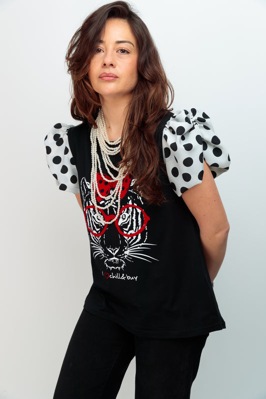 Camiseta Negra Lunares Tigre