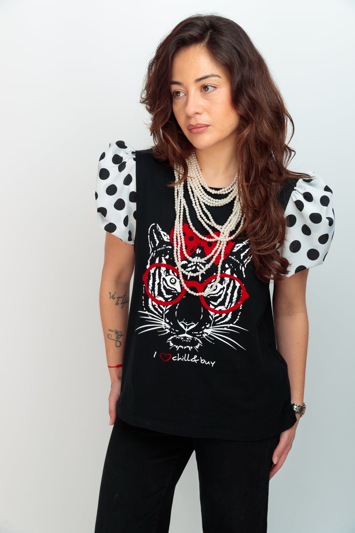 Camiseta Negra Lunares Tigre