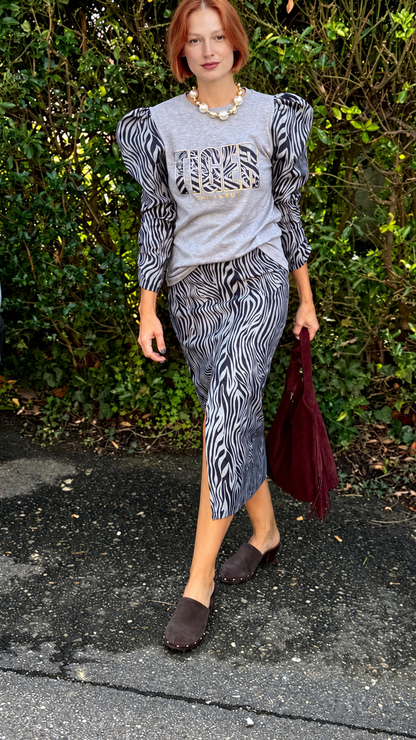 Camiseta Lupita Tiger Zebra