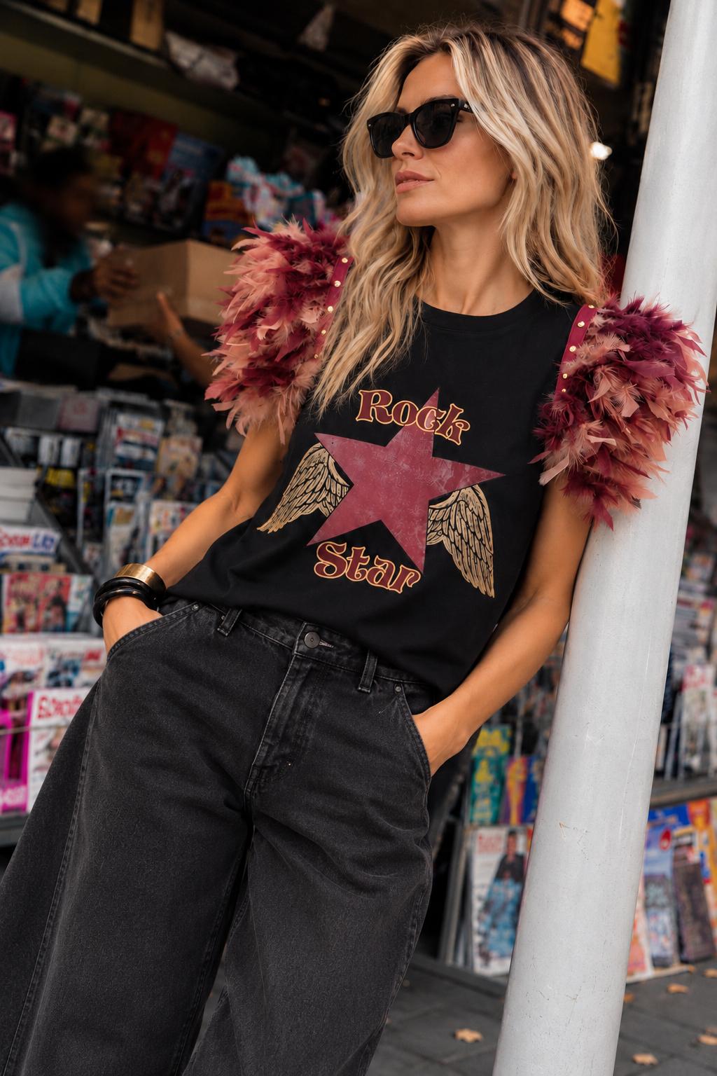 T-shirt à plumes de rock star