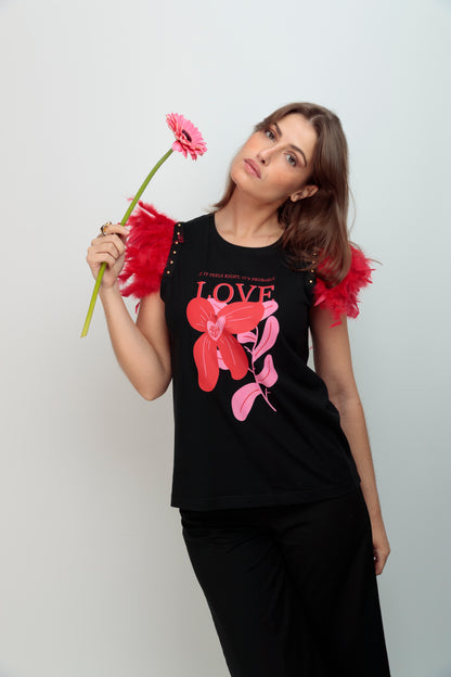 Camiseta Plumas Tachas Flor Love