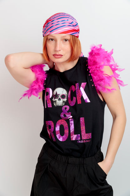Camiseta Plumas Tachas Rock Skull