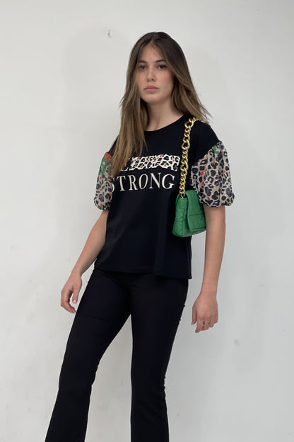 Camiseta Lola Be Strong