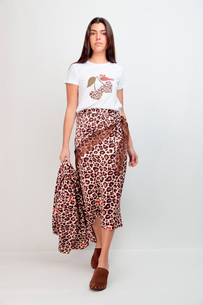 Camiseta Básica Cherry Leo