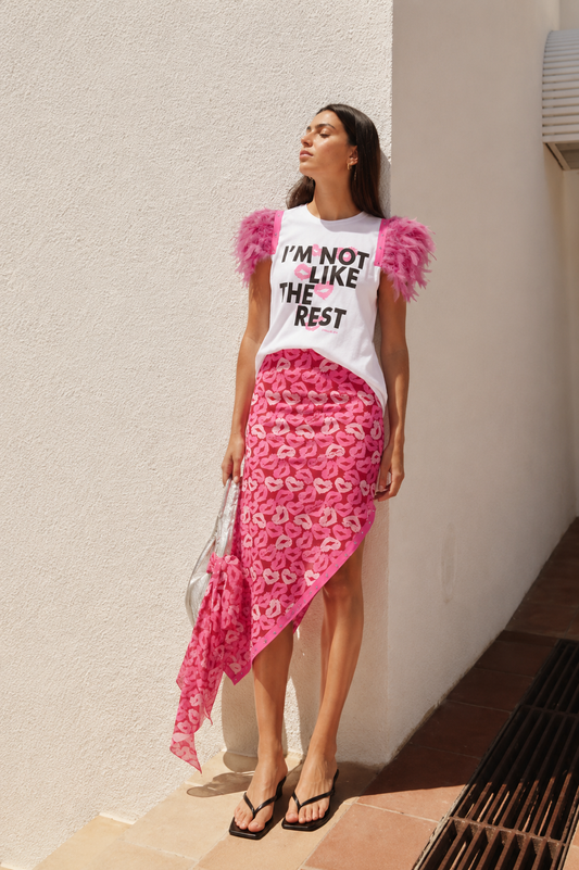 Camiseta Plumas Rest