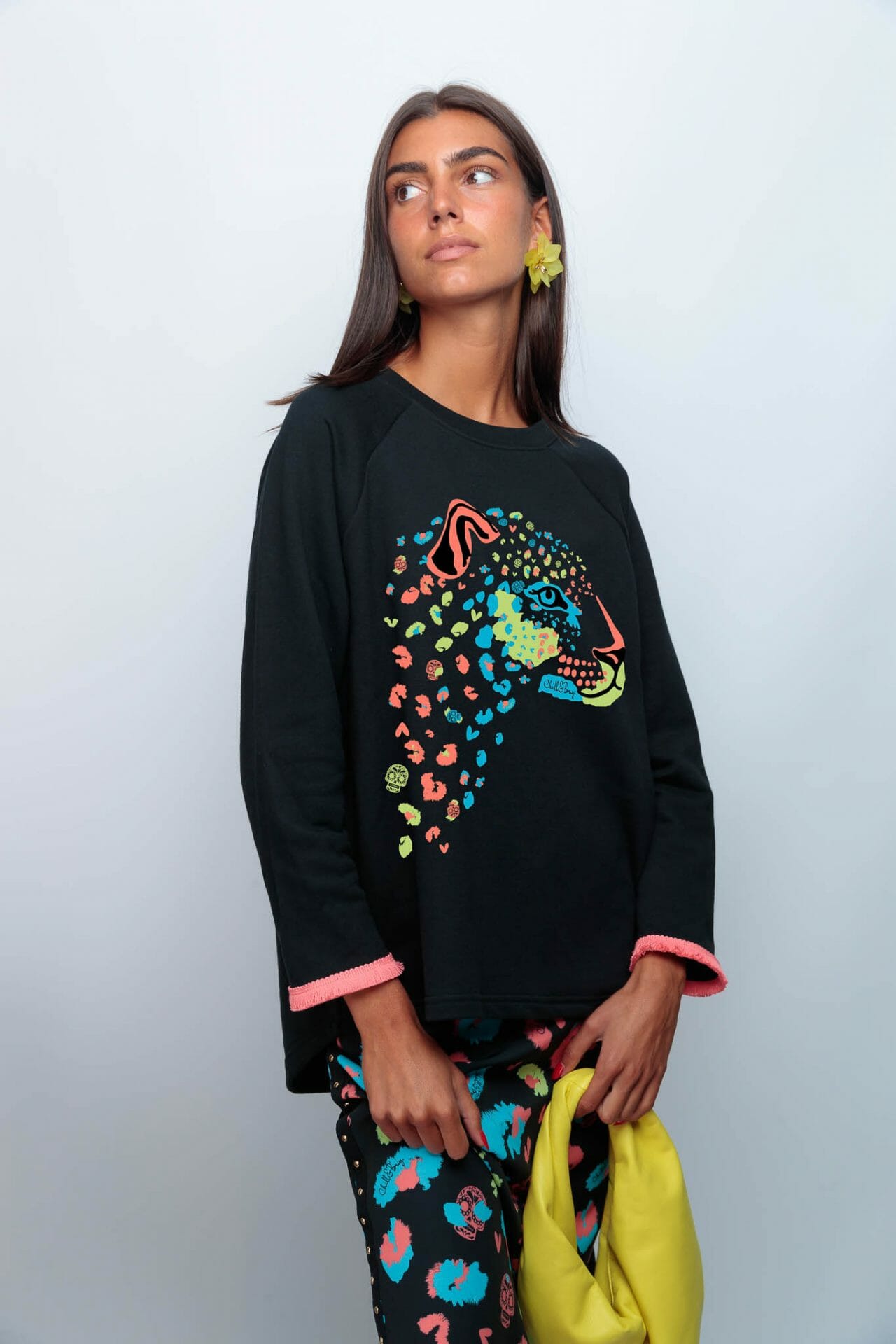 SUDADERA FLECOS PRINT SKULL SKULL TIGER