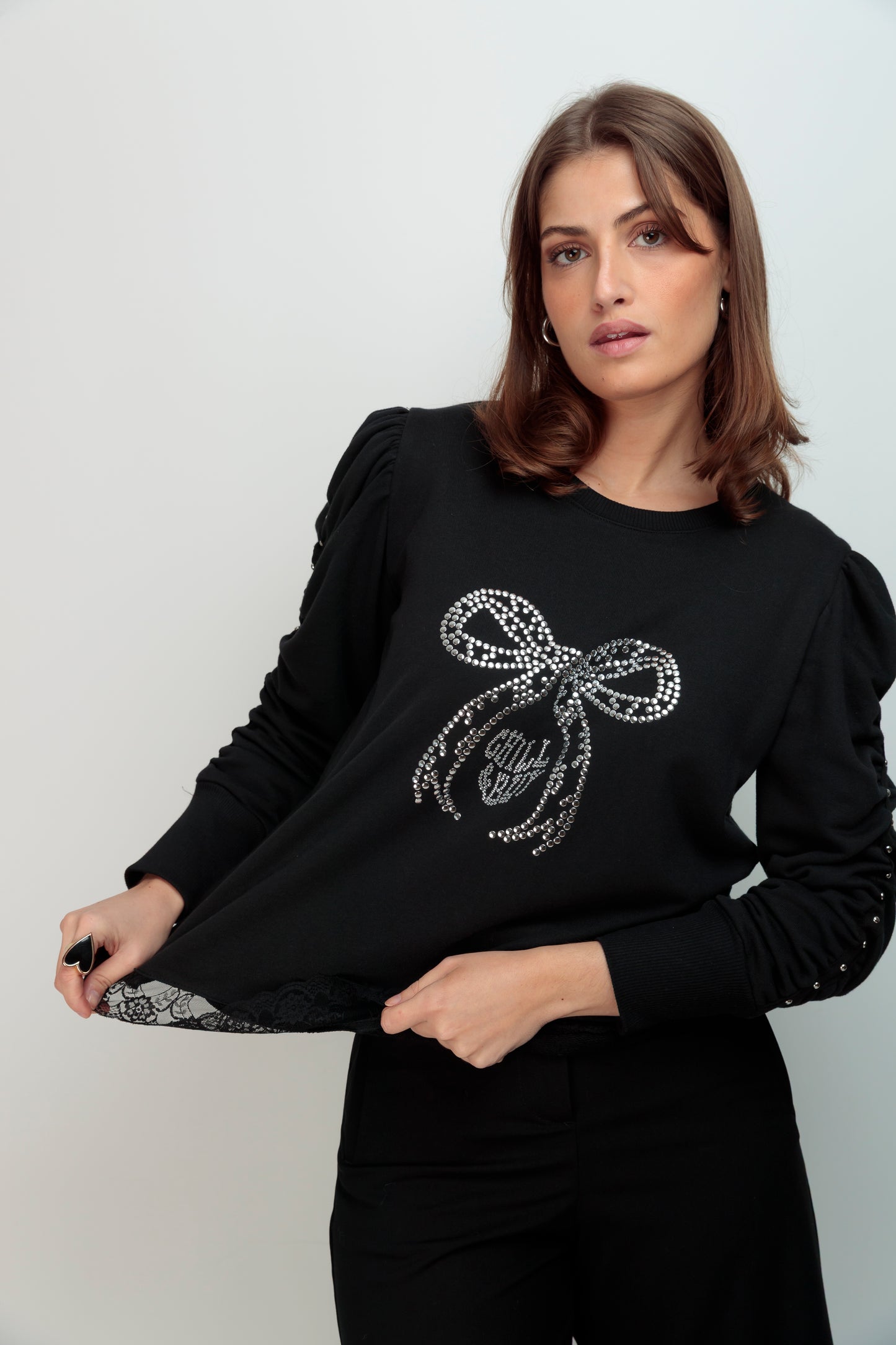 Sudadera Canela Lazo Tachas