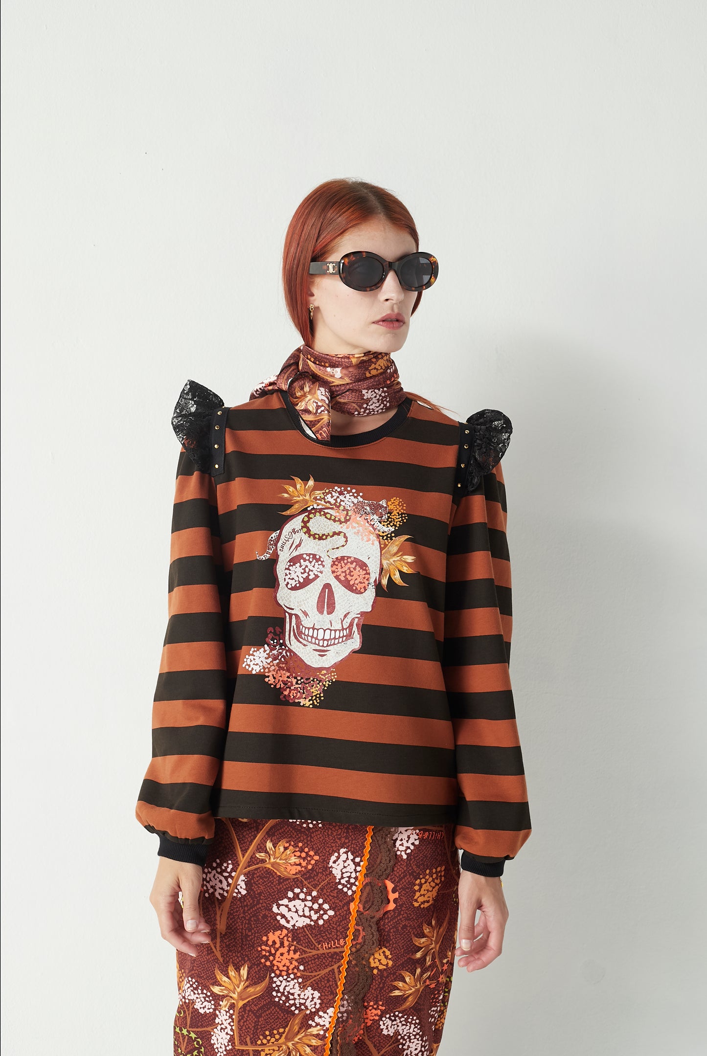 Sudadera Rayas Skull Floral