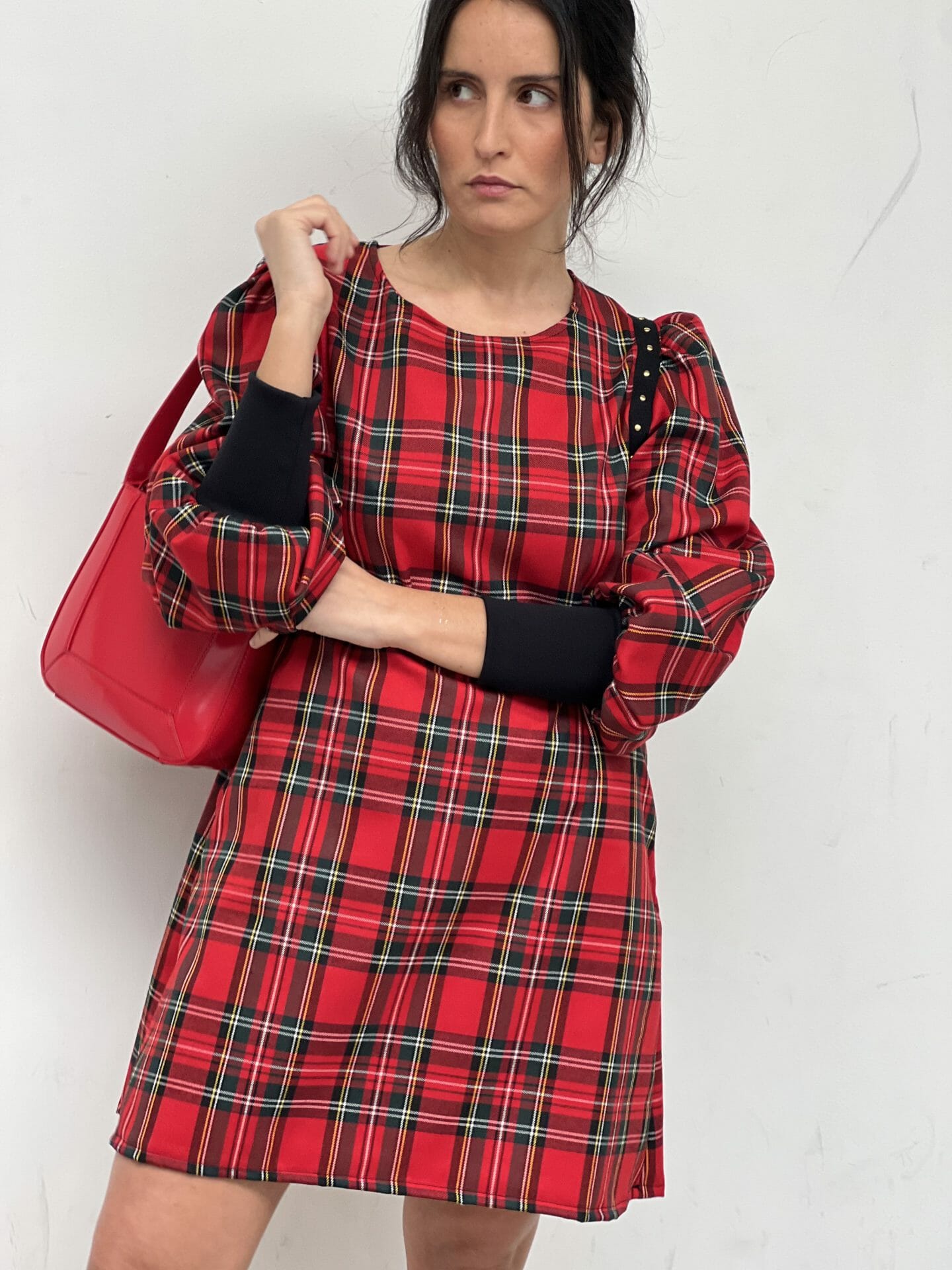 VESTIDO MANGA MIA ESC ROJO SIN DISENO