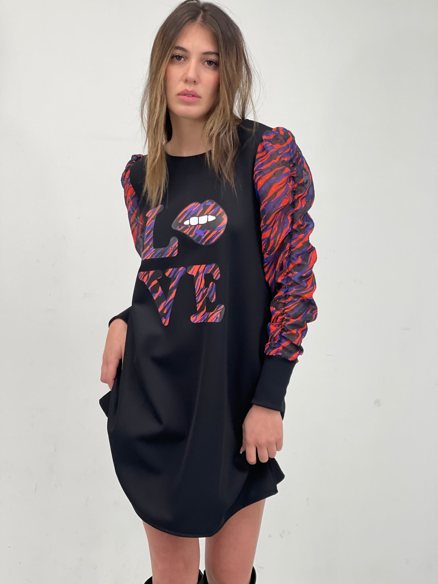 Vestido Manga Canela Boca Zebra