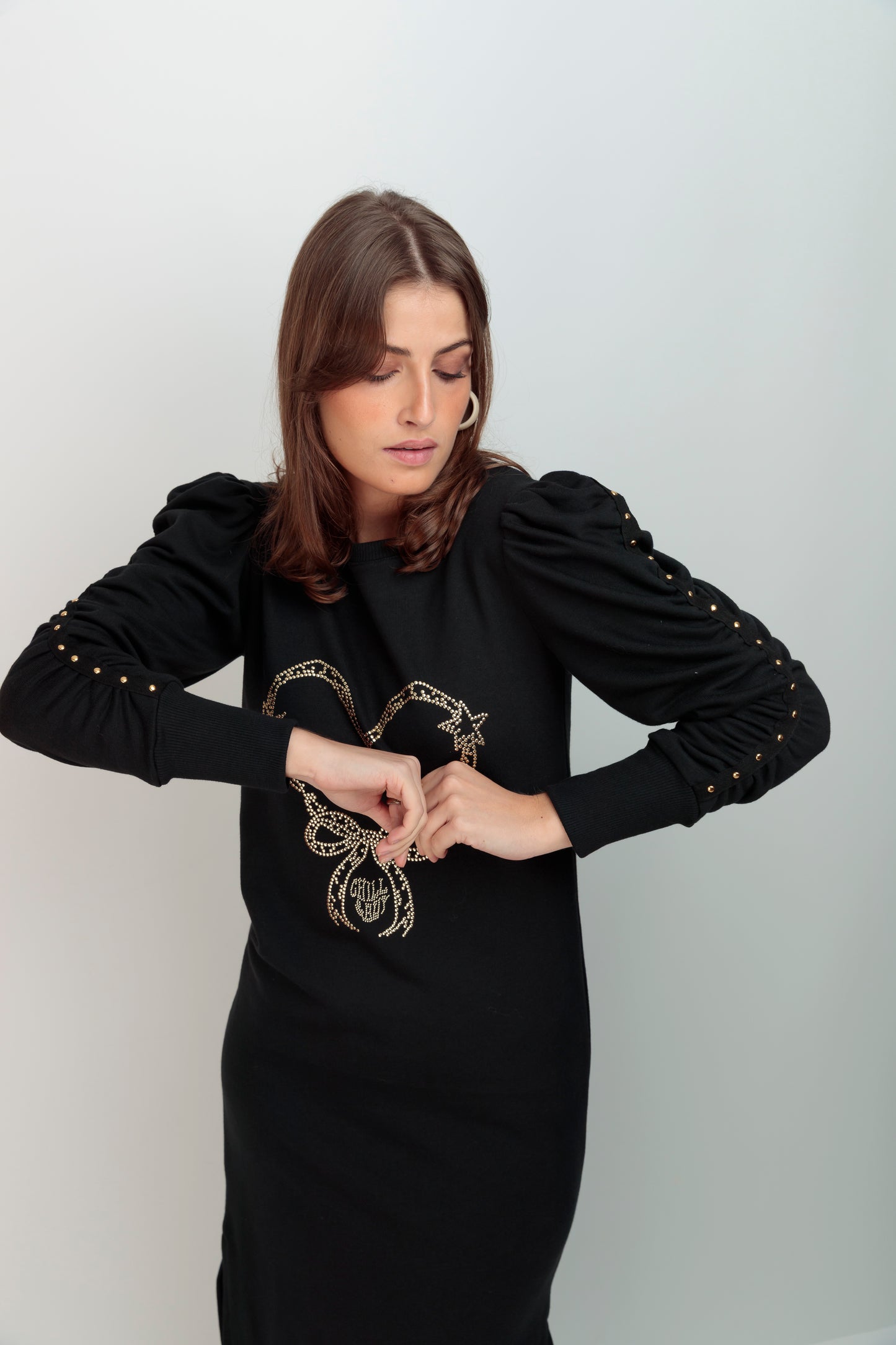 Robe cannelle nœud en forme de cœur strass