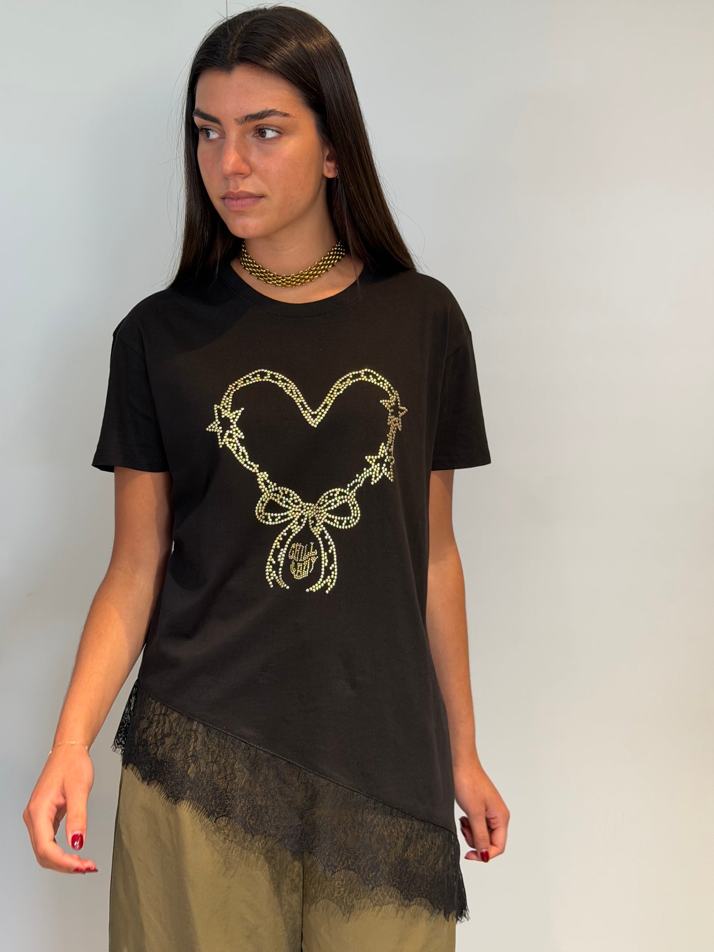 T-shirt dentelle cœur strass
