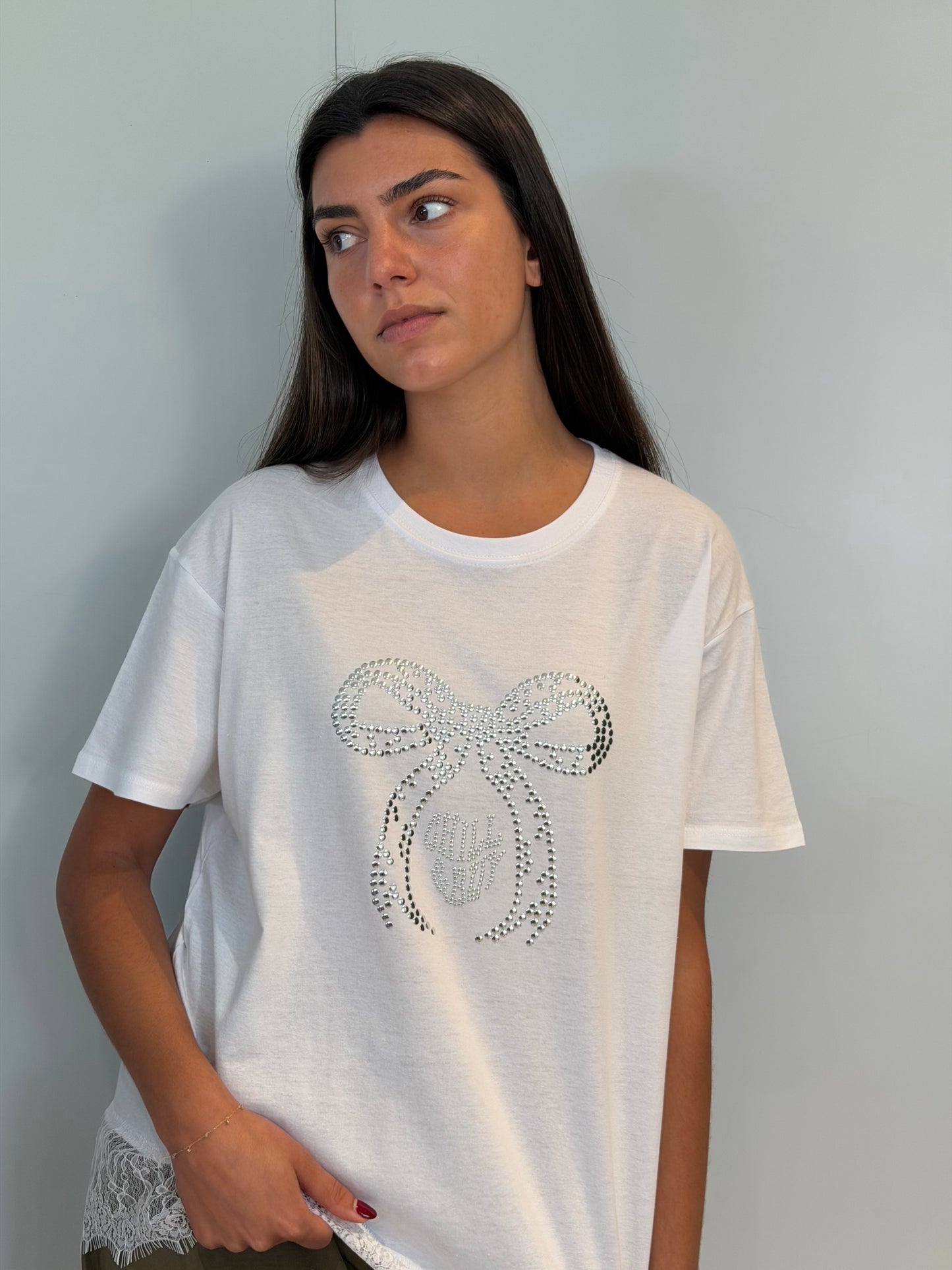 T-shirt Dentelle Nœud Clous