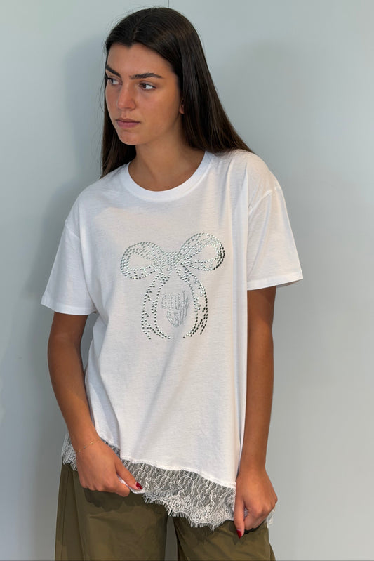 Camiseta Encaje Lazo Tachas