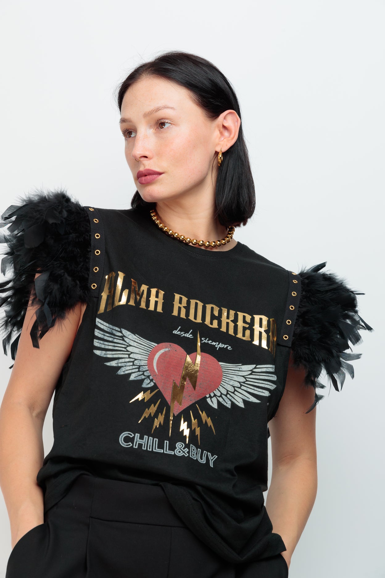 Camiseta Plumas Tachas Alma Rockera