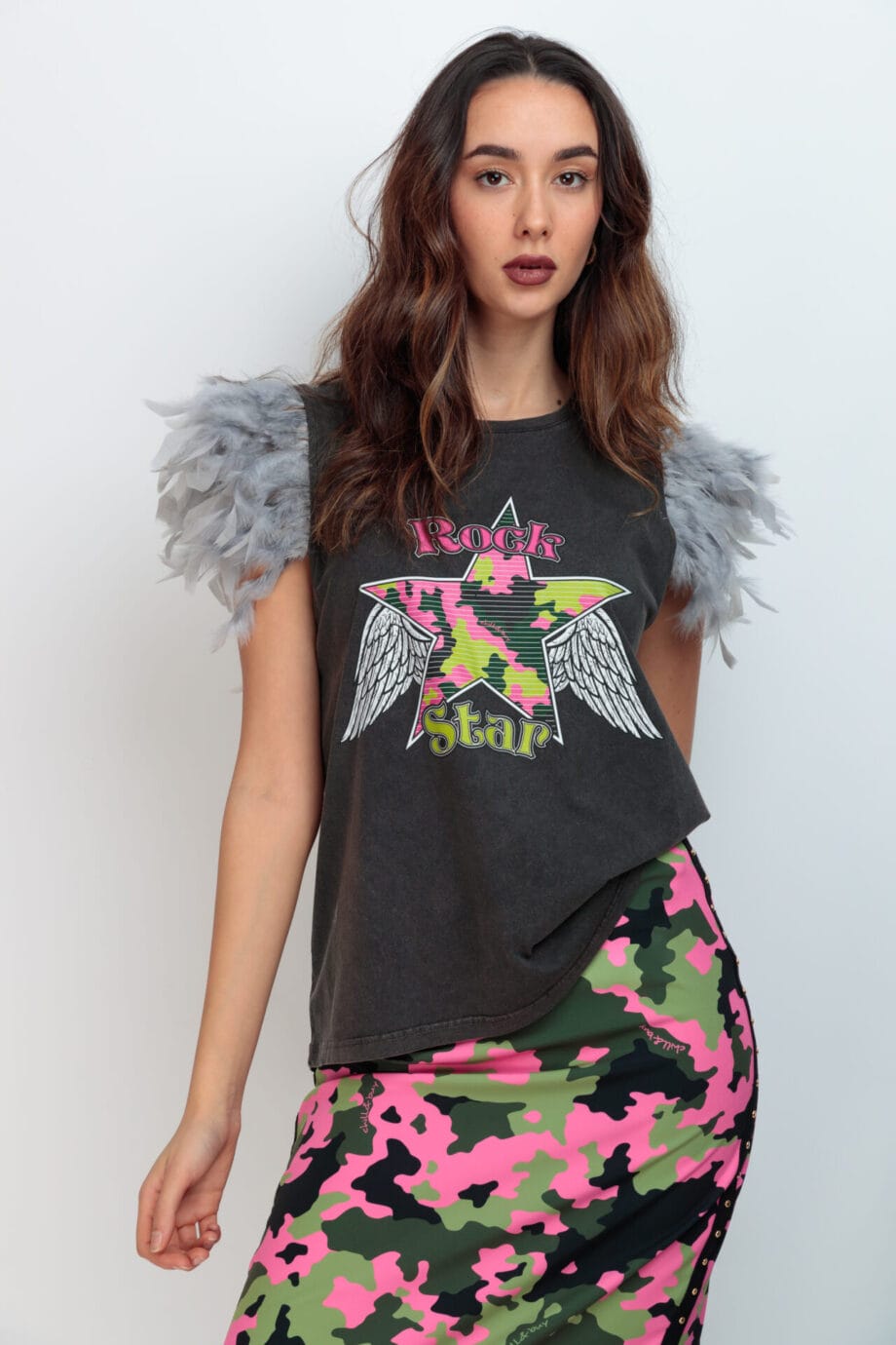 CAMISETA PLUMAS GRIS STAR REBEL