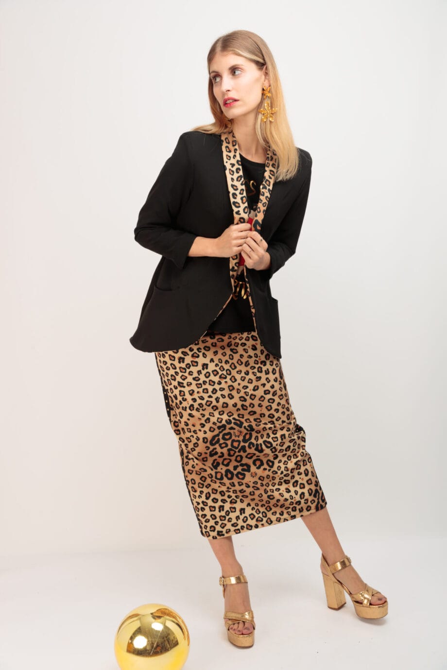 BLAZER SMOKING SOLAPA LEOPARD SIN DISENO