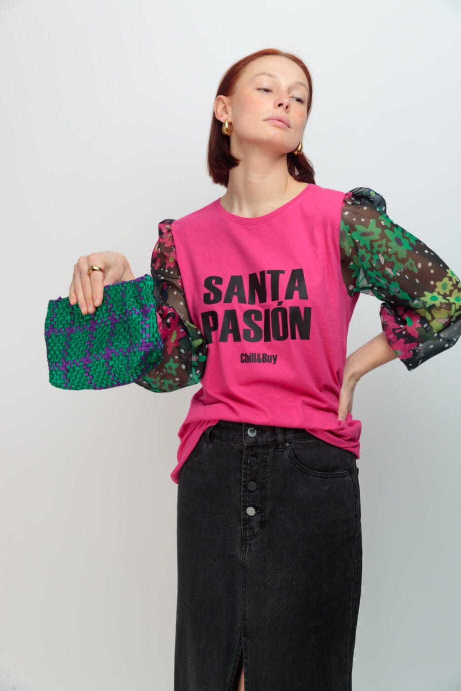 CAMISETA ABULLONADA SANTA PASION