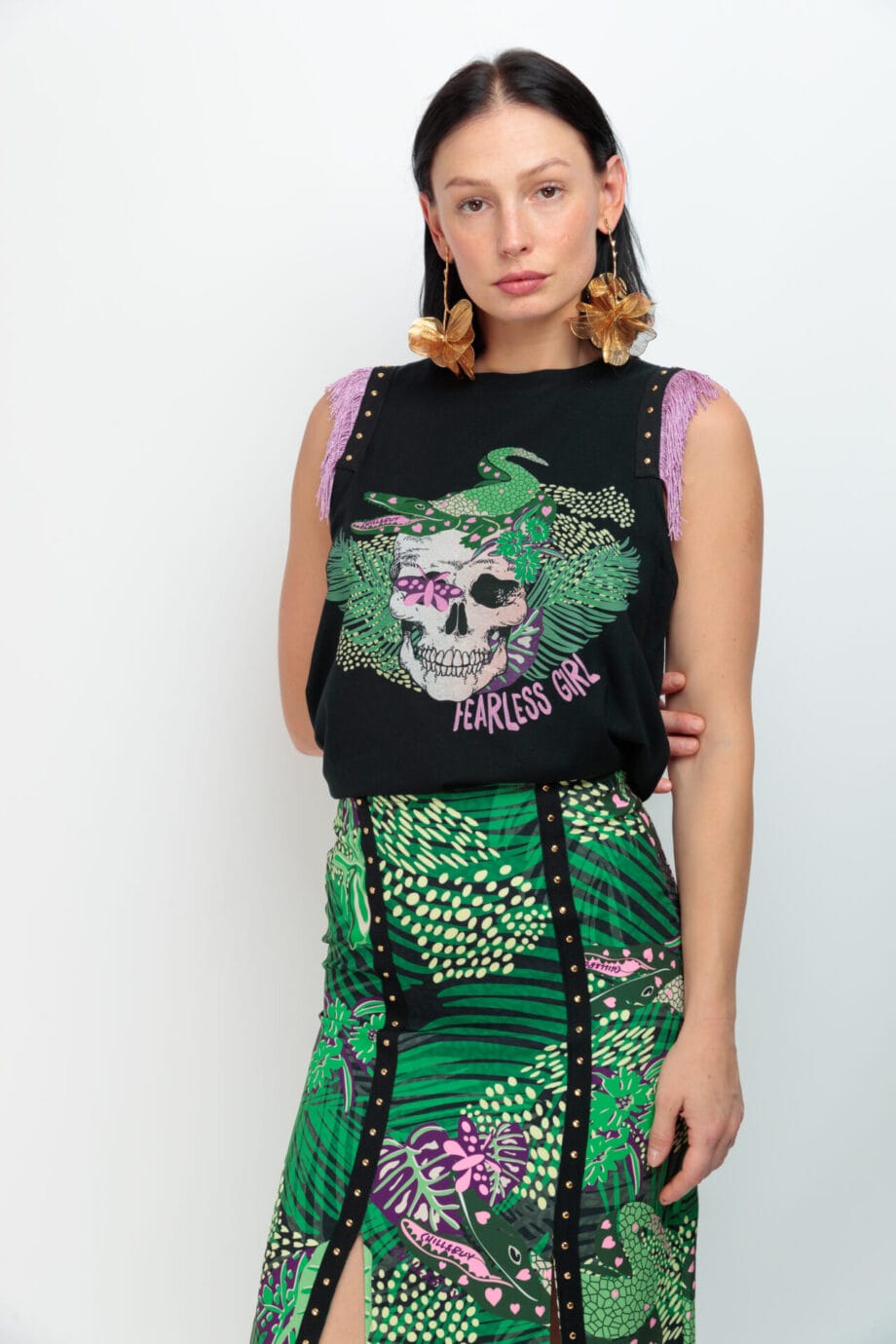 CAMISETA FLECOS+TACHAS SKULL JUNGLA ()