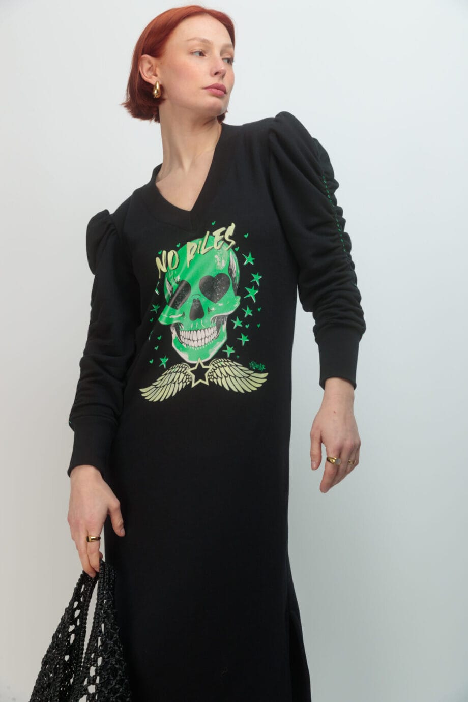 VESTIDO LARGO CANELA TACHAS SKULL STAR VERDE ()